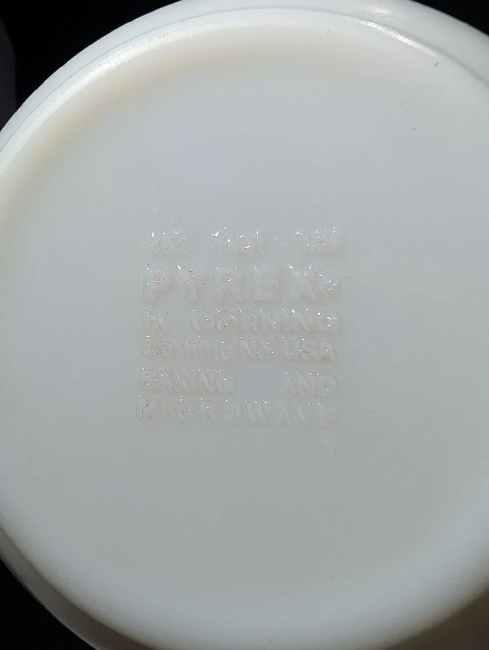 Pyrex Vintage Gold Butterfly Design